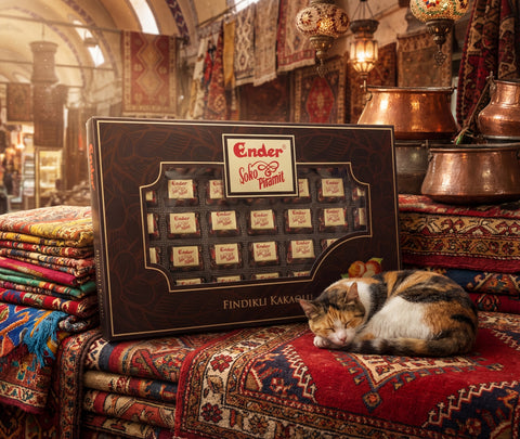 Ender Klasik, Şoko Piramit